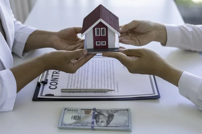 How Can Private Second Mortgages Help Homeowners in Toronto, Ontario?